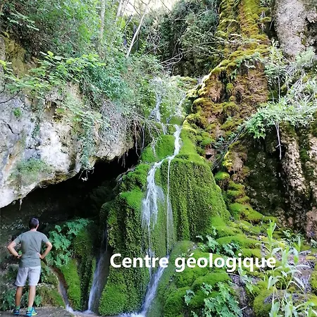 Spacieux T3 Avec Piscine Appartement